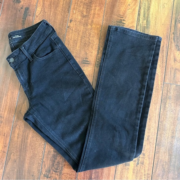 Old Navy Black Mid-Rise Wow Boot-Cut Jeans Size 0 - Picture 6 of 6